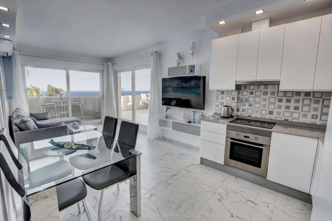 Bil Bil - C&G Benal Beach Apartment Benalmadena Luaran gambar