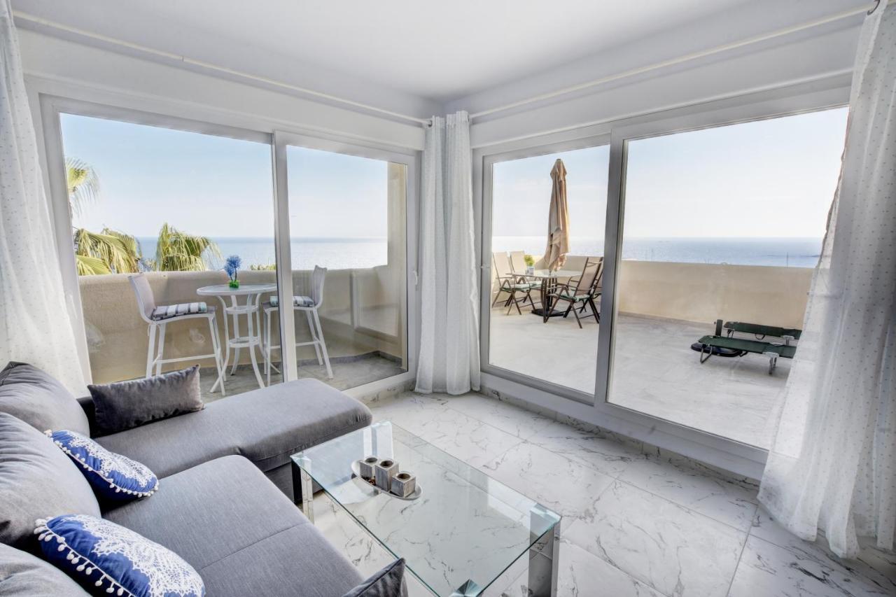 Bil Bil - C&G Benal Beach Apartment Benalmadena Luaran gambar